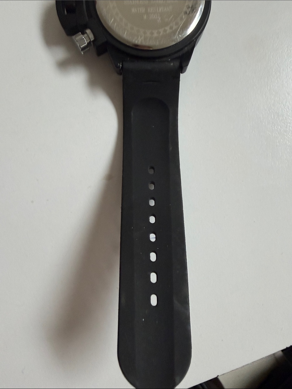 MEGIA Black and Orange Men's Watch needs battery - Picture 9 of 9